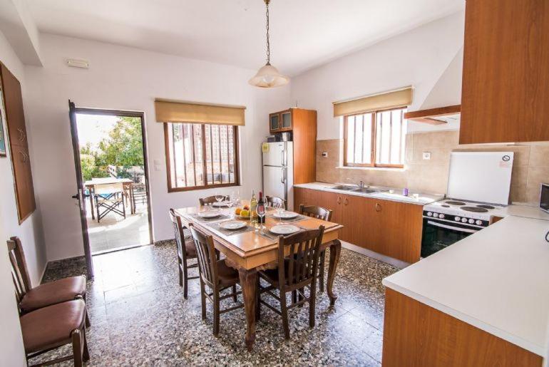 Villa Maro Large Private Pool Ac Wifi Kefalas Exterior foto